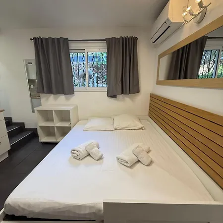 Moderne Climatise Avec Grande Terrasse - Apartment